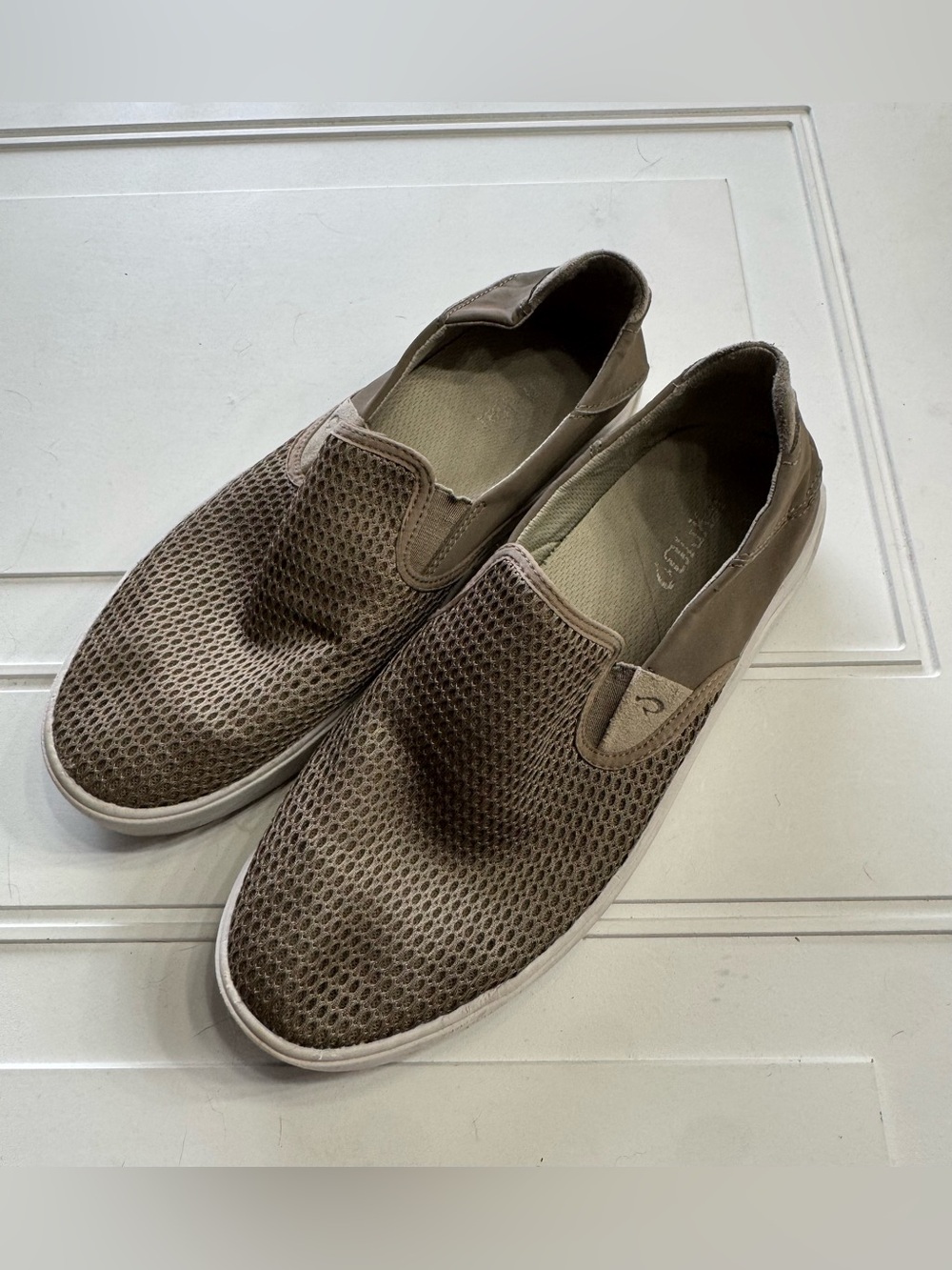 Olukai Men’s Sz 10 Lae’ahi Tan Breathable Mesh Slip On Loafers Shoes Comfort